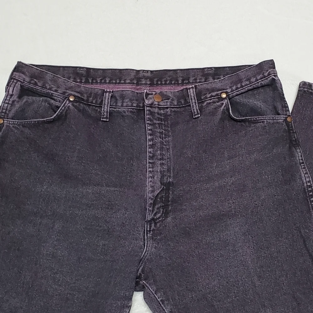 VINTAGE 1980s Wrangler Purple USA Made High Waisted Butt Hugging Jeans